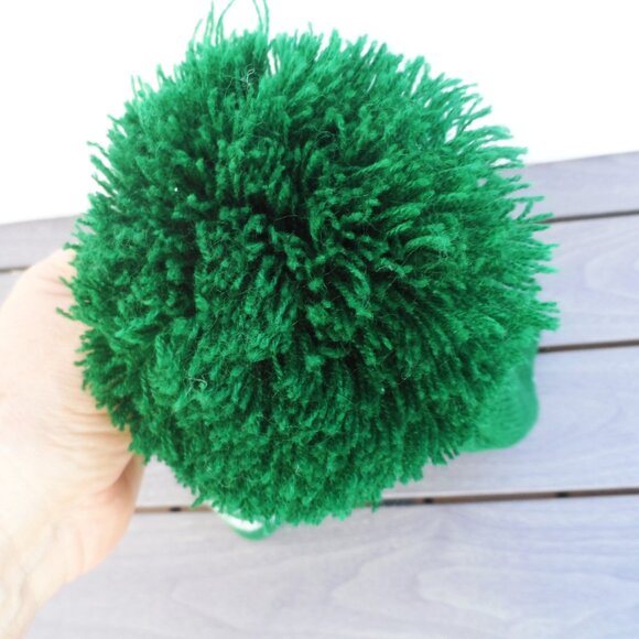 Adult Heineken Beanie / Toque with Pom Pom- NEW - Picture 6 of 6